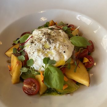 Farm & Table - Peach and burrata - New American Near Me - Albuquerque, New Mexico