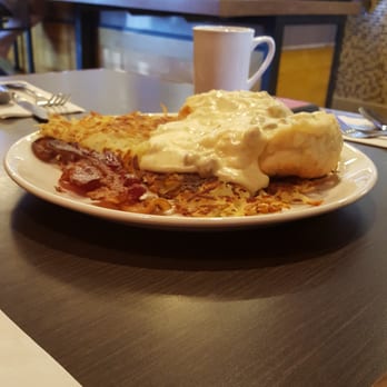 Broken Yolk Cafe - Breakfast & Brunch Near Me - Orange, California Broken Yolk Cafe - Breakfast & Brunch Near Me - Orange, California