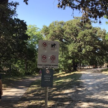 Blunn Creek Greenbelt - No smoking in the park. - Hiking Near Me - Austin, Texas Blunn Creek Greenbelt - No smoking in the park. - Hiking Near Me - Austin, Texas