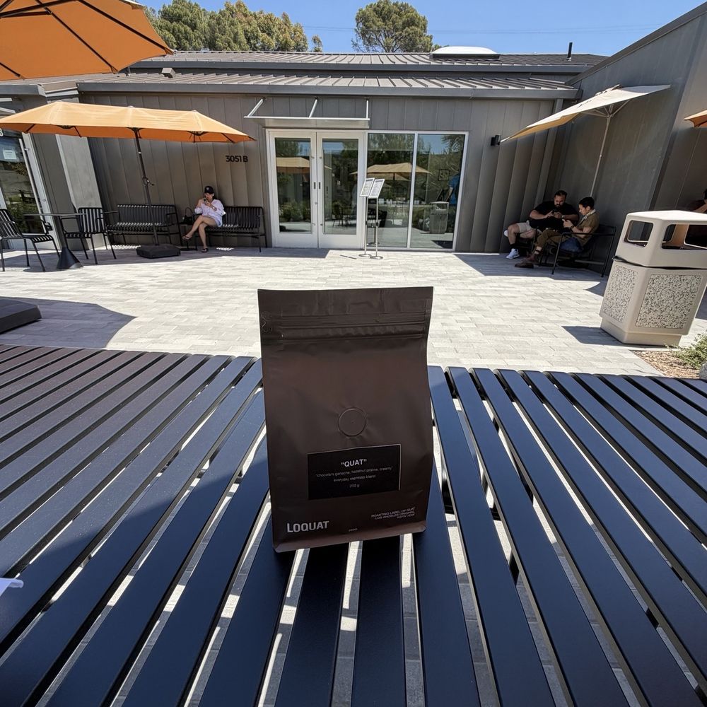 QUAT - Outdoor seating - Coffee & Tea Near Me - Los Angeles, California QUAT - Outdoor seating - Coffee & Tea Near Me - Los Angeles, California