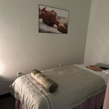 Happy Home Massage - Massage Near Me - Menifee, California Happy Home Massage - Massage Near Me - Menifee, California