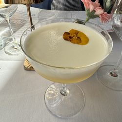 Au Petit Grand - Pornstar martini