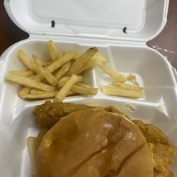 Captain D's - Big Giant Fish Sandwich Combo