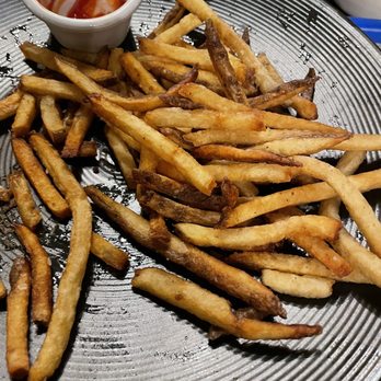 Taxi's Grille & Bar - Fries - Breakfast & Brunch Near Me - Omaha, Nebraska