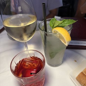 Cafe Lucci - Drinks - Italian Near Me - Glenview, Illinois