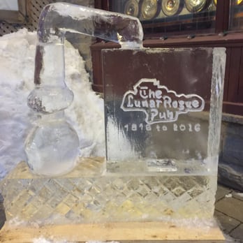 Lunar Rogue Pub - Frostbite Winter Festival - Pubs Near Me - Fredericton, New Brunswick