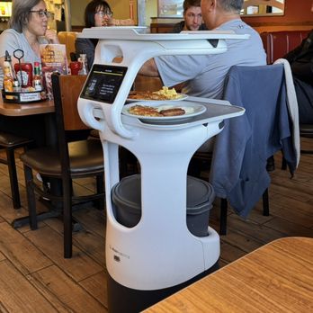 Denny's - Robbie the robot - Diners Near Me - Maricopa, Arizona