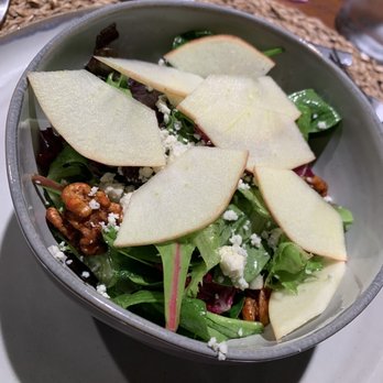 The Portable Chef - Apple Mesclun Salad - Caterers Near Me The Portable Chef - Apple Mesclun Salad - Caterers Near Me