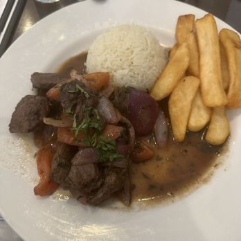 Latin Bites - LOMO SALTADO - Latin American Near Me - Houston, Texas