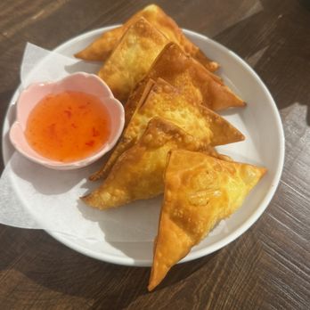 Thai Wok Kitchen - Moon Crab - Thai Near Me - Vancouver, Washington