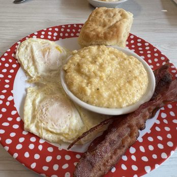 Ray's Restaurant - 2 Eggs Plate - American Near Me - Dothan, Alabama Ray's Restaurant - 2 Eggs Plate - American Near Me - Dothan, Alabama
