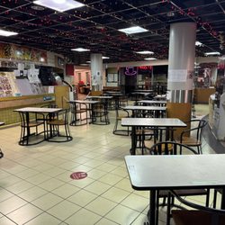 President Plaza - Food court seating area~
