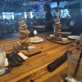 Yard House - Onion Ring Tower - New American Near Me - Concord, California
