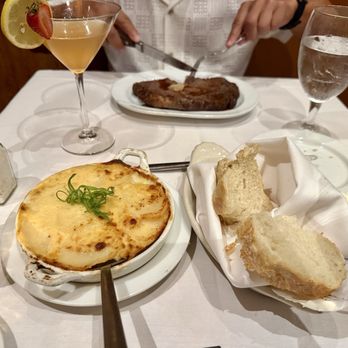Jacksons Steakhouse - Hubs Scalloped Potatoes served family style - Steakhouses Near Me - Pensacola, Florida Jacksons Steakhouse - Hubs Scalloped Potatoes served family style - Steakhouses Near Me - Pensacola, Florida