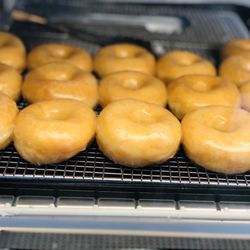 Jaks Donuts - Glazed Donuts