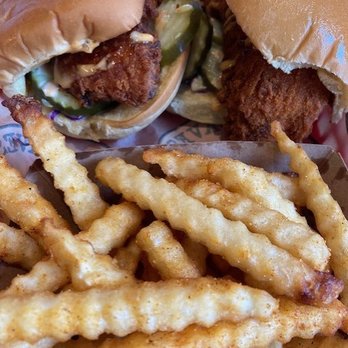 Dave's Hot Chicken - Two Chicken Slider Meal - Chicken Shop Near Me - Altamonte Springs, Florida Dave's Hot Chicken - Two Chicken Slider Meal - Chicken Shop Near Me - Altamonte Springs, Florida
