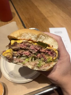 HiHo Cheeseburger | Santa Monica by null