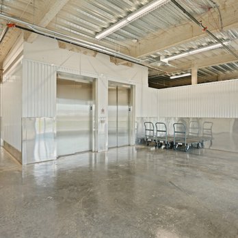 US Storage Centers - Interior Moving Carts & Elevators - Self Storage Near Me - Orlando, Florida US Storage Centers - Interior Moving Carts & Elevators - Self Storage Near Me - Orlando, Florida