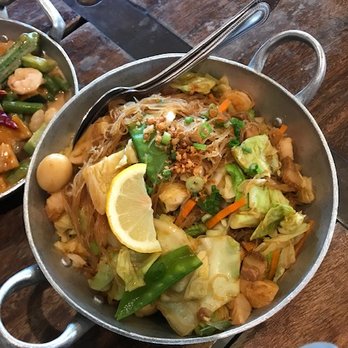 Isla Restaurant - Pancit Bihon, - Filipino Near Me - San Bruno, California Isla Restaurant - Pancit Bihon, - Filipino Near Me - San Bruno, California