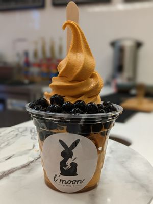 L'moon Creamery - Pasadena by null