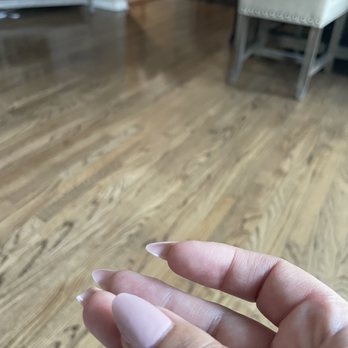 Vana Nails Spa - Thumb and ring finger cracked - Nail Salons Near Me - Walnut, California