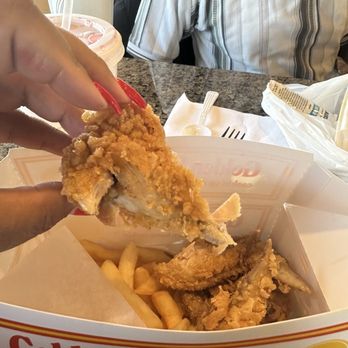 Golden Skillet Chicken - Chicken Shop Near Me - Sandston, Virginia Golden Skillet Chicken - Chicken Shop Near Me - Sandston, Virginia