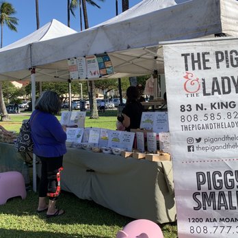 Honolulu Farmers' Market - Mmm, modern and authentic Vietnamese cuisine from The Pig & The Lady is always delicious - Farmers Market Near Me - Honolulu, Hawaii