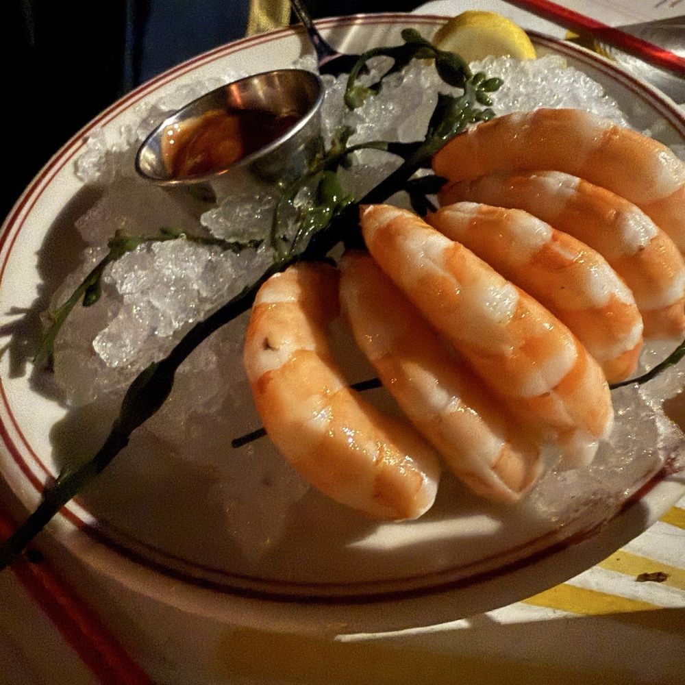 Le Diplomate - Shrimp - Brasseries Near Me - Washington, DC, District of Columbia