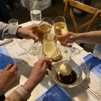 Fishing With Dynamite - Champagne with dessert was a perfect ending to a marvelous meal! - Seafood Near Me - Manhattan Beach, California