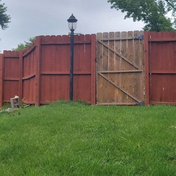 Select Fencing - Before - Fences & Gates Near Me - Saint Louis, Missouri Select Fencing - Before - Fences & Gates Near Me - Saint Louis, Missouri