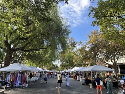 Claremont Farmers & Artisans Market by null