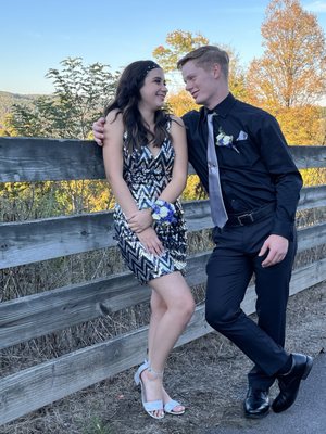 Tracks and Yaks by null