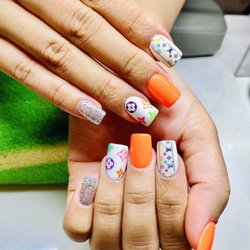 Bebe Nails