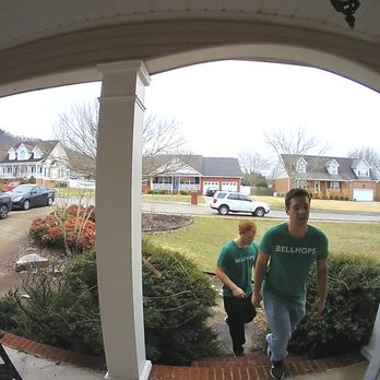 Bellhop Moving - Michael S and James G coming in to do a speedy job!!! - Movers Near Me - Chattanooga, Tennessee
