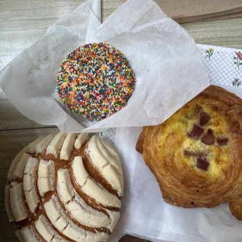 RicoPan LatinPastries - Sprinkles CookiesSprinkle - Bakeries Near Me - San Bruno, California