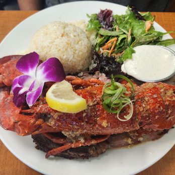Guieb Cafe - Lobster and Prime rib - New American Near Me - Honolulu, Hawaii