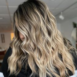 1127 West Hair Studio