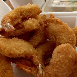 Large fried shrimp - yum! Large fried shrimp - yum!