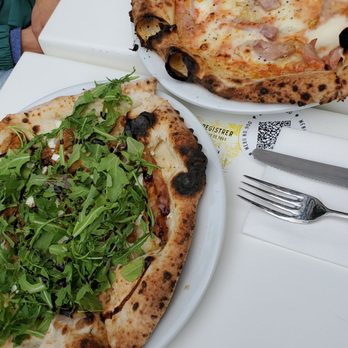 No 900 - La pizza! - Pizza Near Me - Montreal, Quebec No 900 - La pizza! - Pizza Near Me - Montreal, Quebec