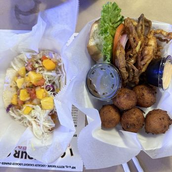 I Got Your Crabs - Shrimp taco and blue crab sandwich - Seafood Near Me - Kitty Hawk, North Carolina