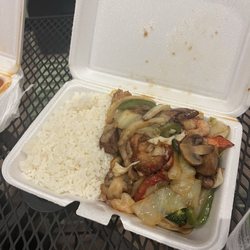 Kim's Oriental Food - Subgum with rice (basically assorted meats with veggies)
