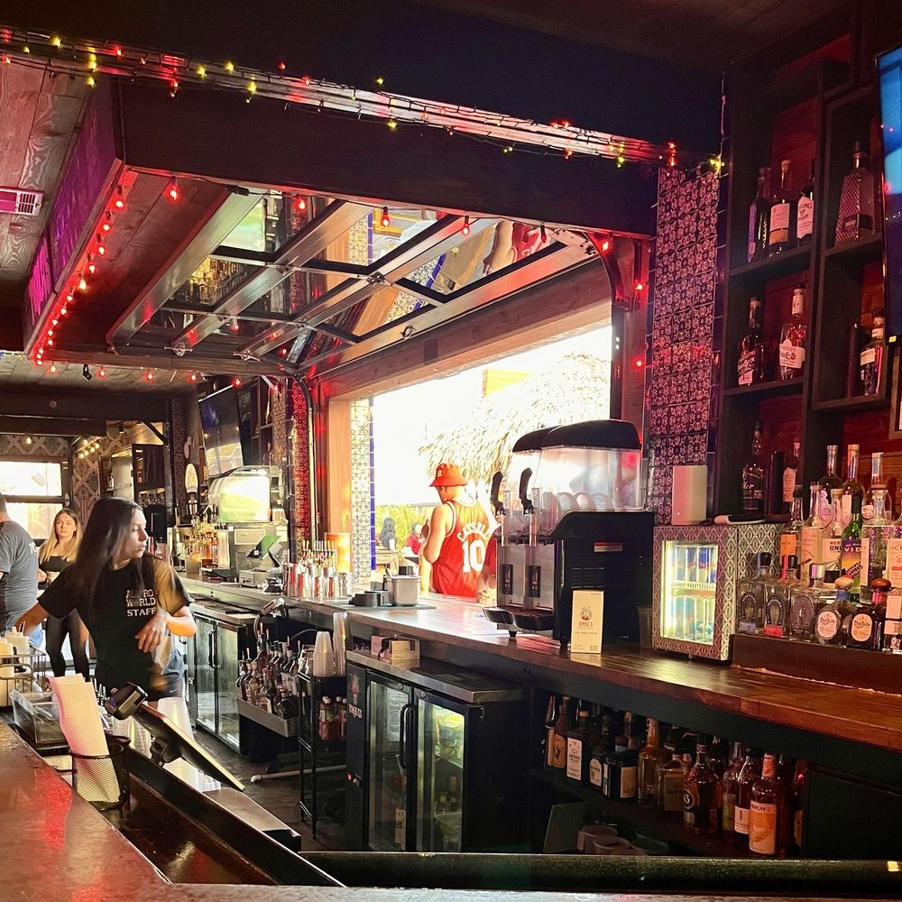Tikila’s - Bar area - Cocktail Bars Near Me - Houston, Texas