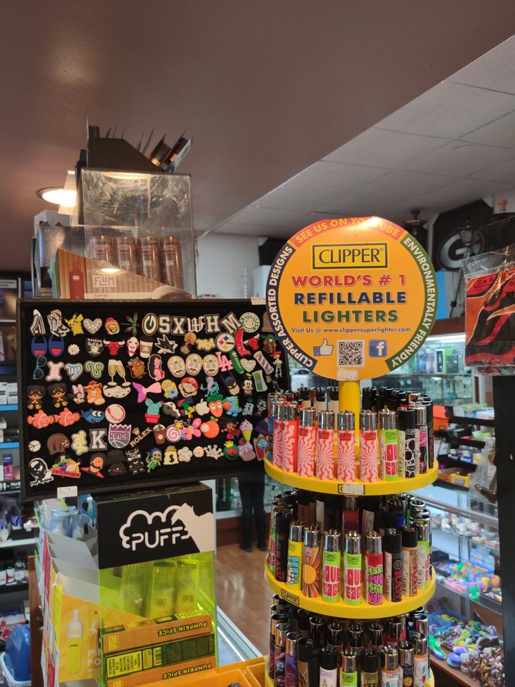 MODESTO SMOKE SHOP Updated September 2024 16 Photos 2601 Oakdale