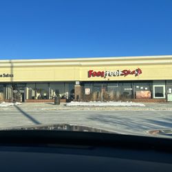Feet Feel Spa - Exterior
