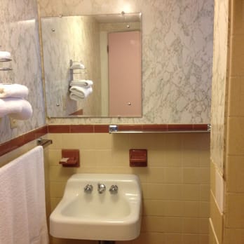 Dubois Manor Motel - Bathroom was very clean and kind of retro classy. - Hotels Near Me - Du Bois, Pennsylvania Dubois Manor Motel - Bathroom was very clean and kind of retro classy. - Hotels Near Me - Du Bois, Pennsylvania