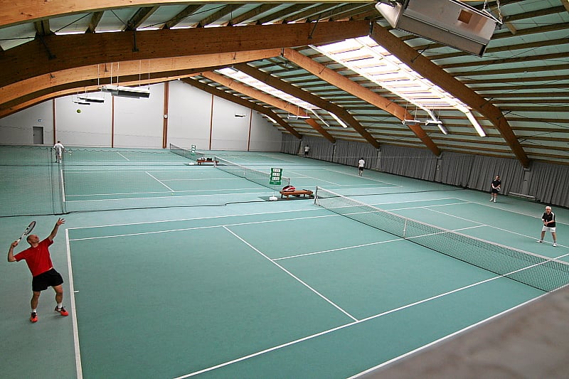 Tennishalle Mit Teppich Yelp