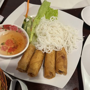Saito & Pho II - Veggie Spring Rolls - Noodles Near Me - Waianae, Hawaii