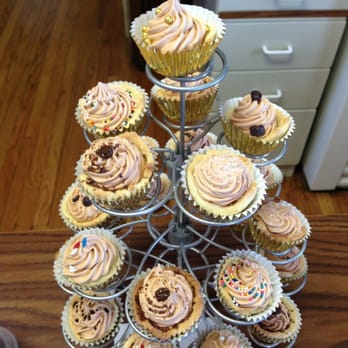Tuckahoe Cheesecake Factory - Bite size delights! Perfect for baby showers. - Bakeries Near Me - Tuckahoe, New Jersey