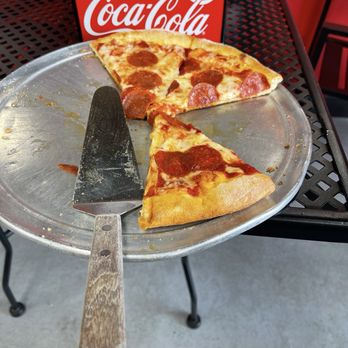 Angelo's Picnic Pizza - Pizza Near Me - Smyrna, Tennessee Angelo's Picnic Pizza - Pizza Near Me - Smyrna, Tennessee