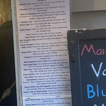 Sweet Pea's Ice Cream - Ice Cream & Frozen Yogurt Near Me - Ogunquit, Maine